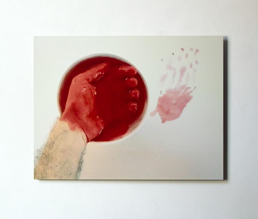 Still from film 13 "Au commencement la main rouge" 26-12-97 (Still uit film 13 “In het begin, de rode hand” 26-12-97)