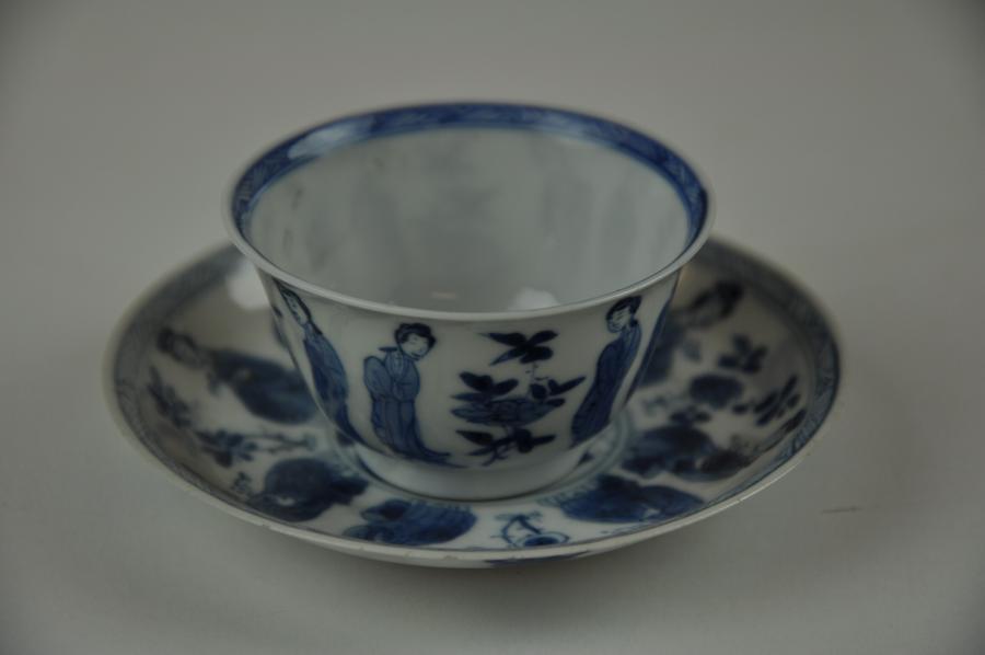 cup and saucer