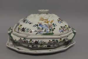 tureen