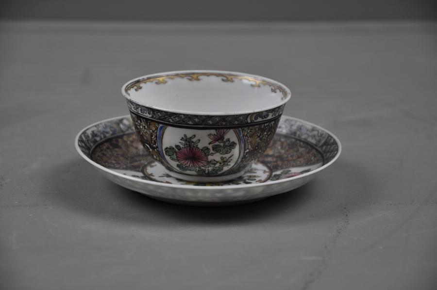 cup and saucer