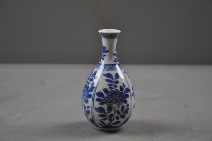 vase