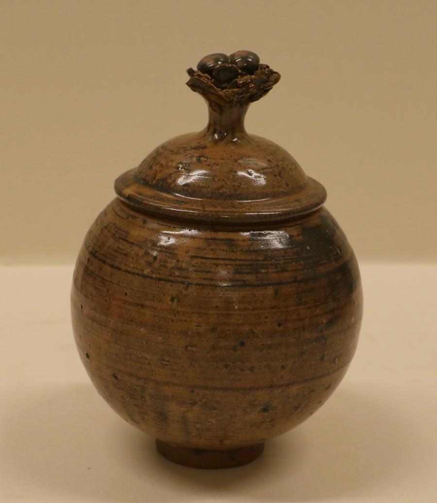 covered jar