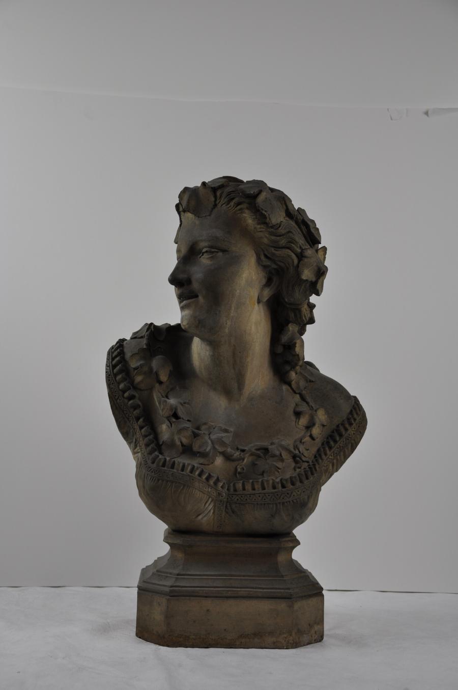 Allegorisch (?) jonge vrouwenhoofd