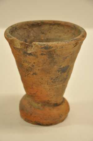 lead white pot
