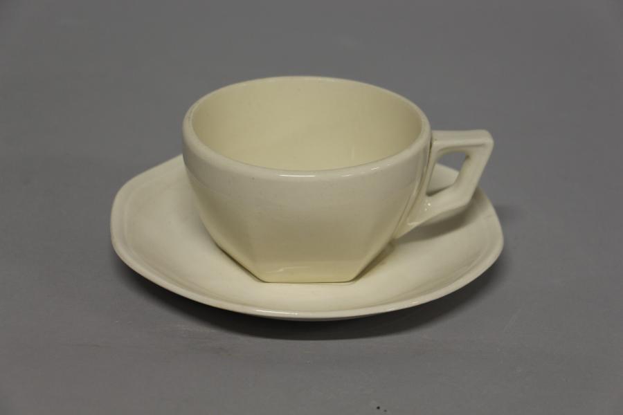 cup and saucer