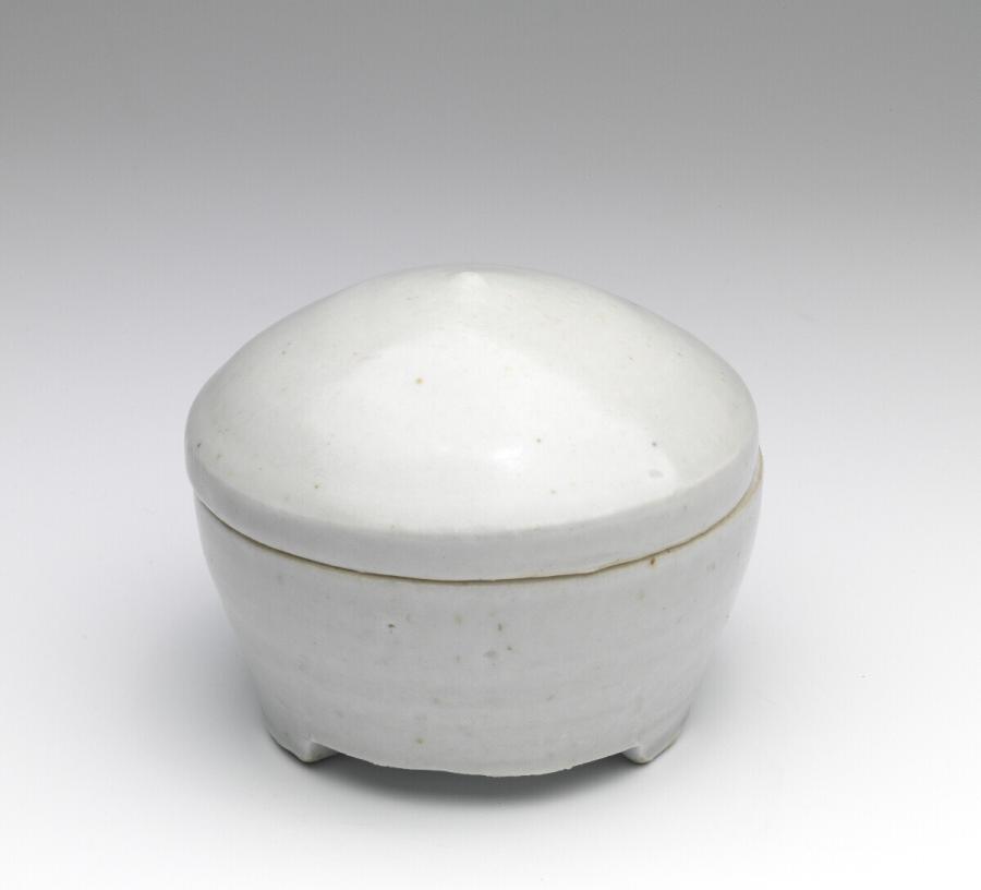 lidded box