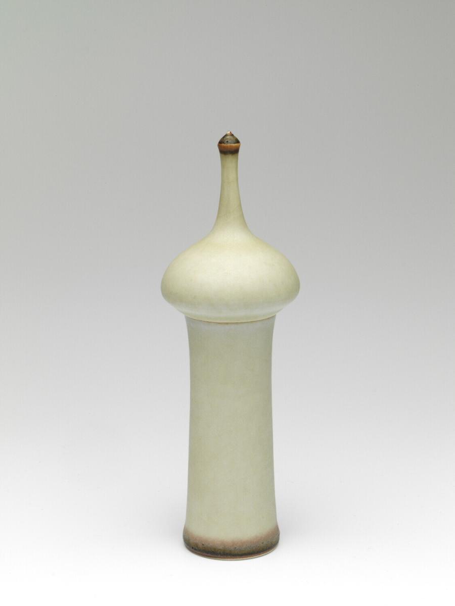 lidded vase