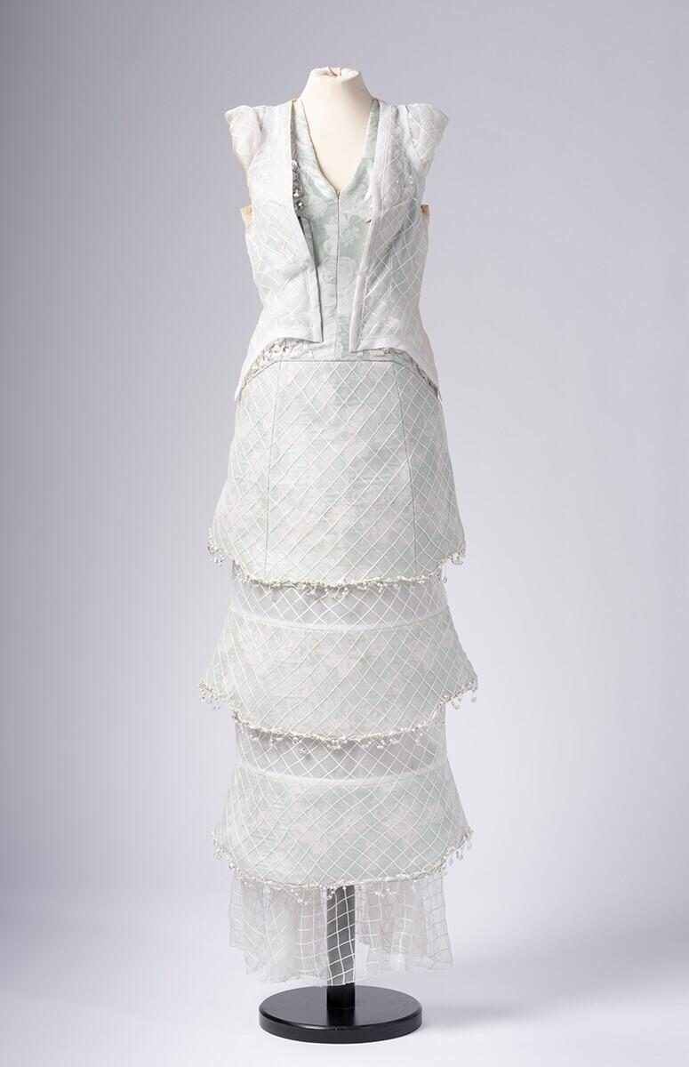 One Hundred and Eleven, Mechanical Dress no. 2