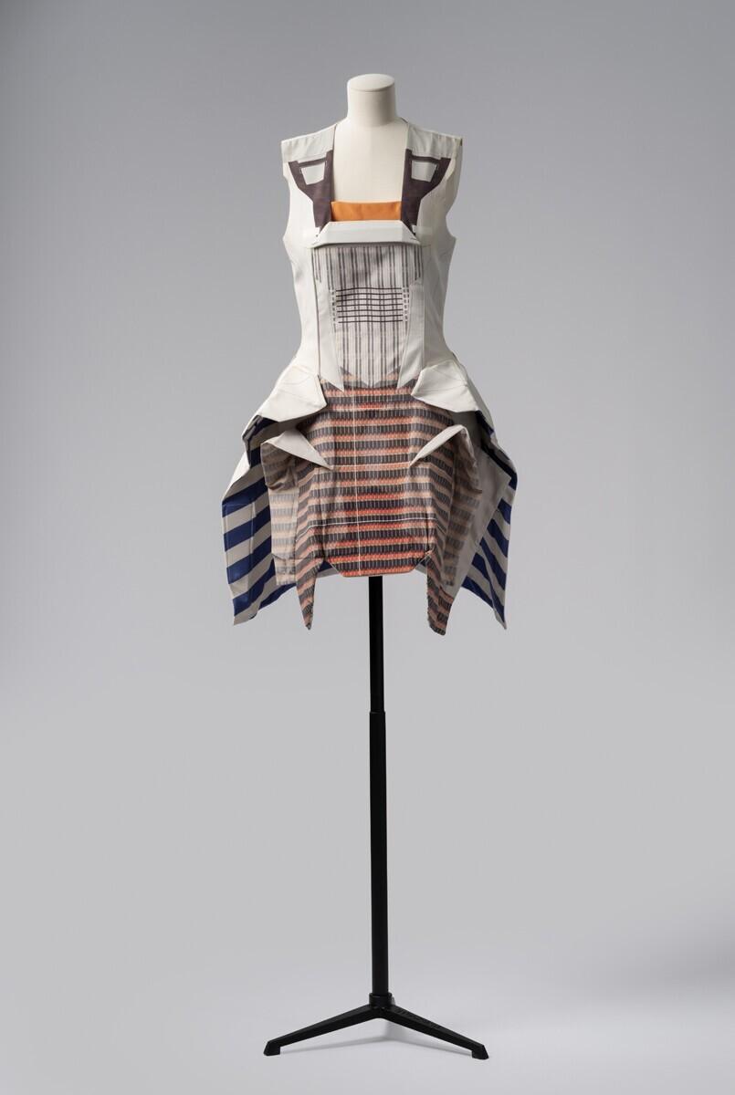 Mechanical Blossom Dress, Airborne Collection (Mechanical Blossom jurk, Airborne Collectie)