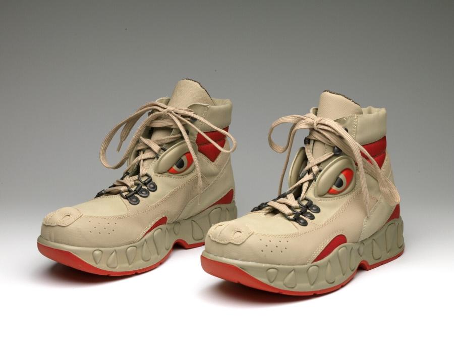 Wolf Highshoe, A Fetish for Beauty Collection