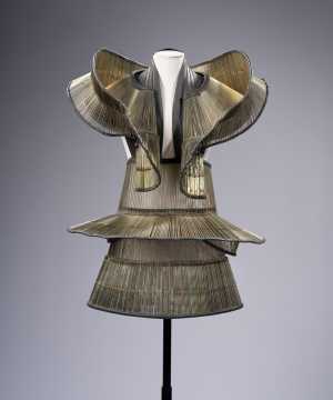 chemical-crows-dress-chemische-kraaienjurk