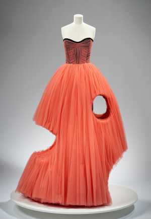 look-28-the-coral-dress-cutting-edge-couture-collection