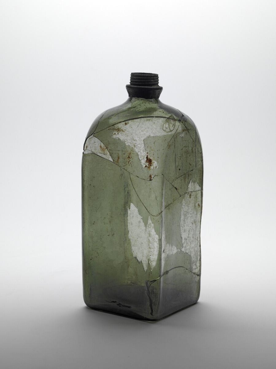 case-bottle