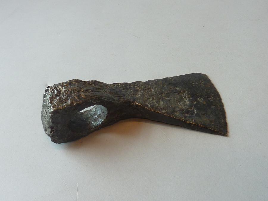 axe