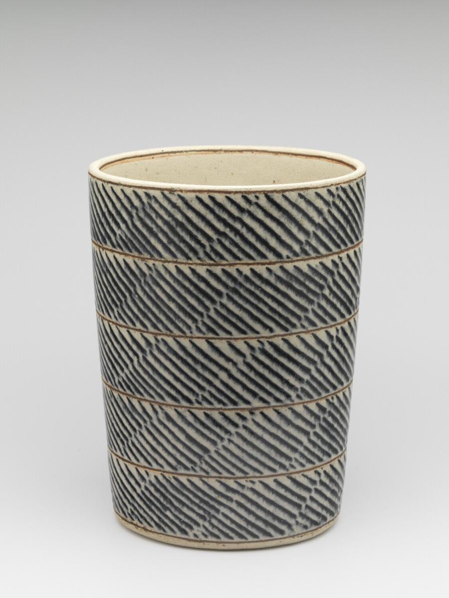 vase