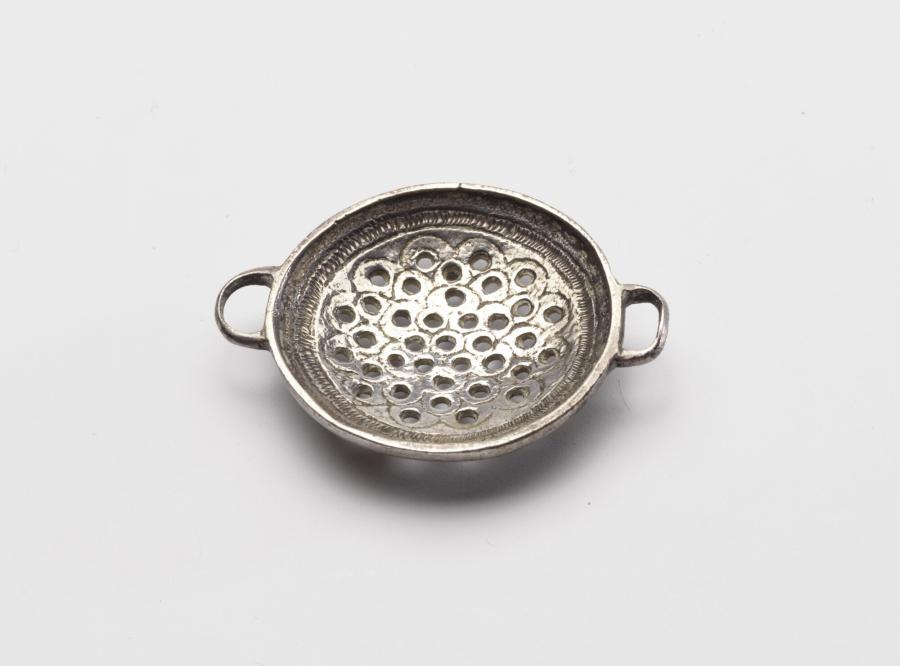 fish colander