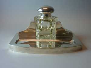 inkstand