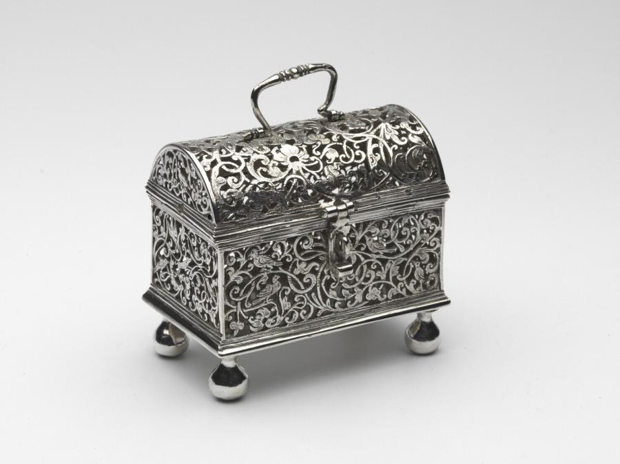 betrothal casket