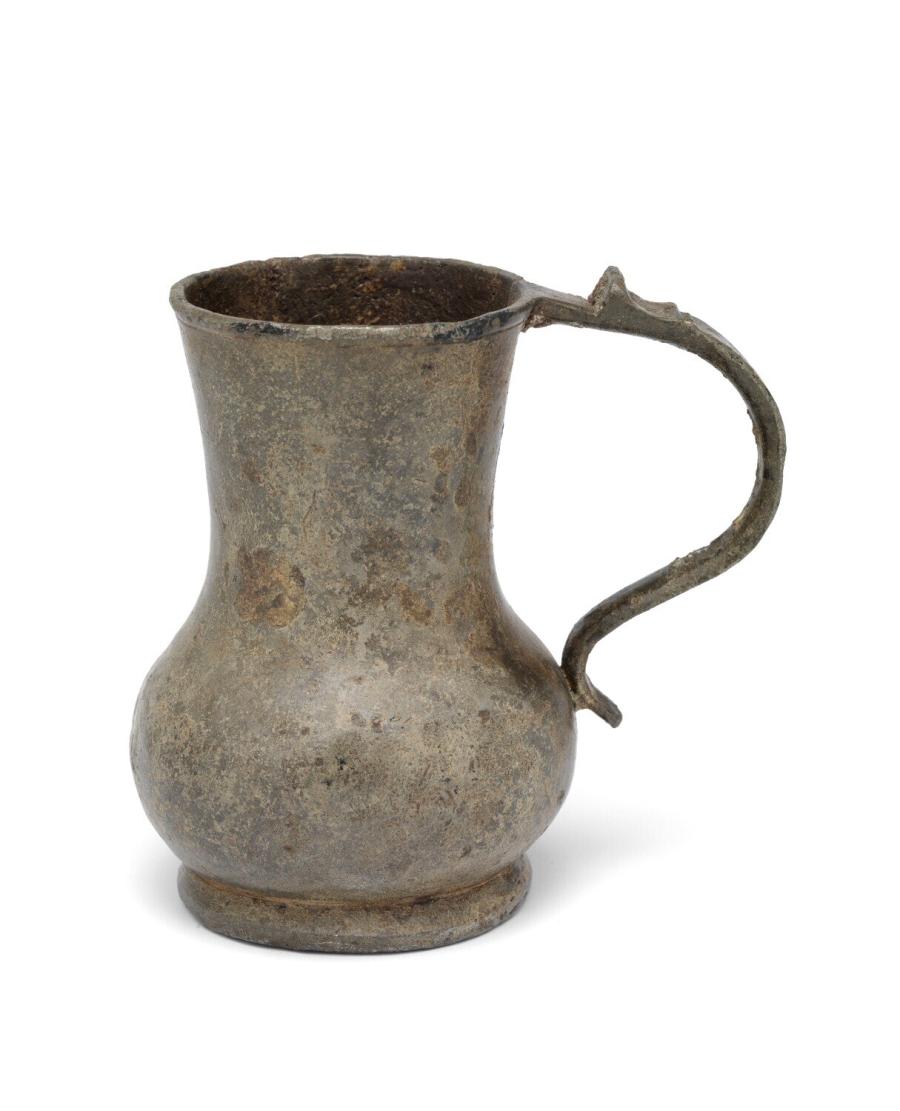 measuring jug