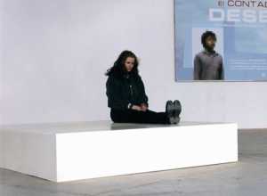 hold-your-breath-and-think-about-spinoza-one-minute-sculpture