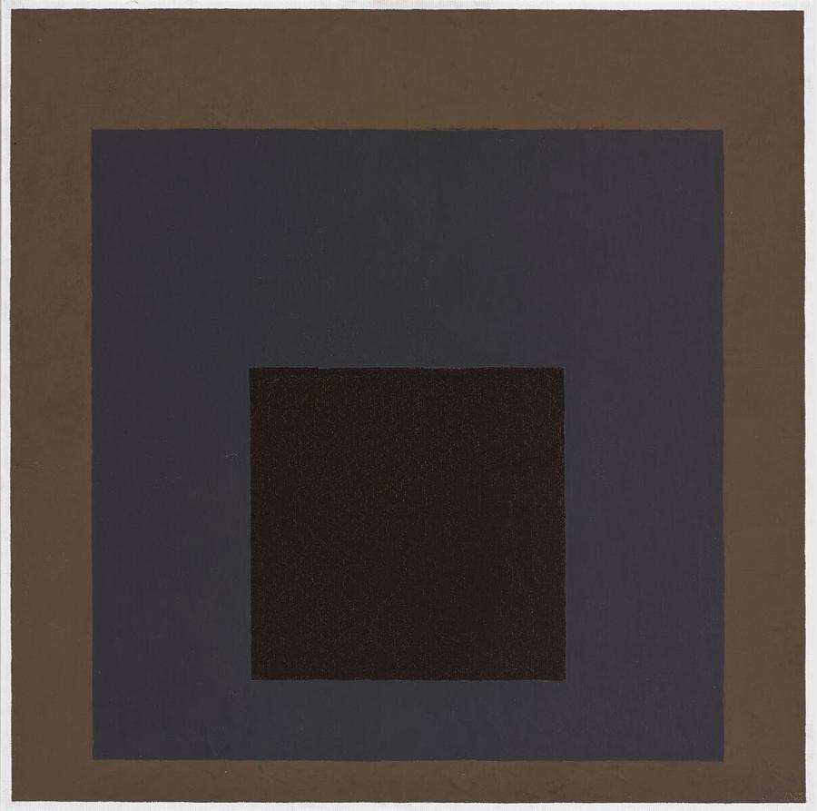 Homage to the square: deep voice