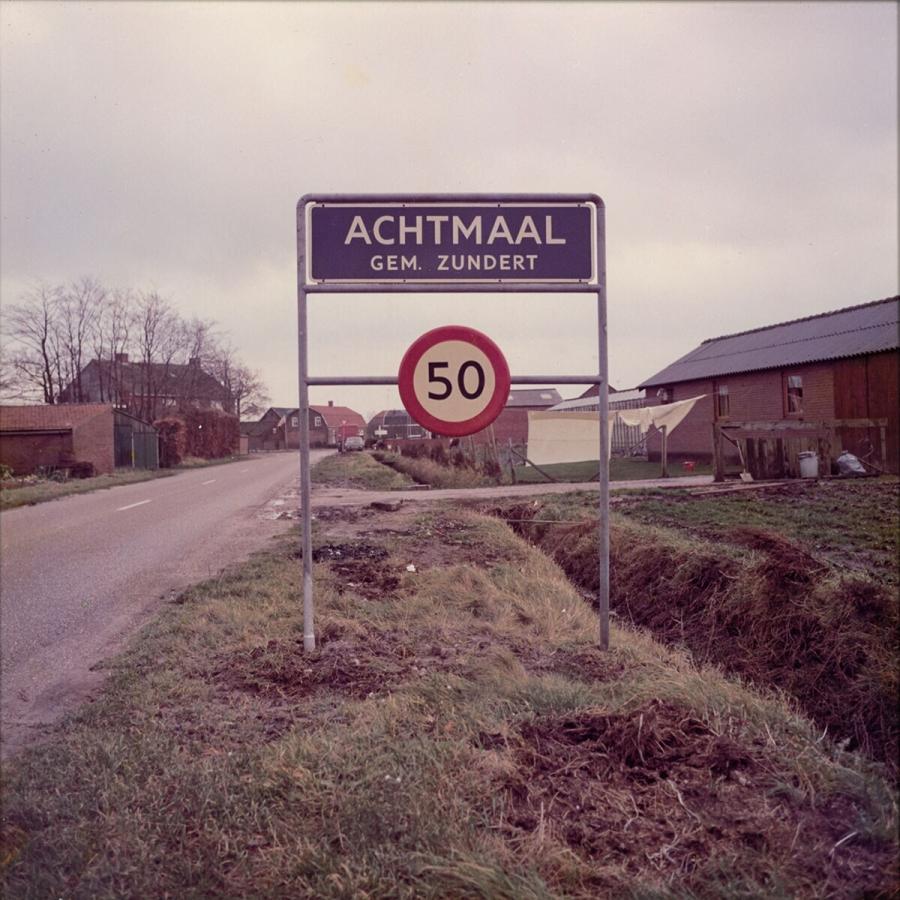 Een 'aantal' Nederlandse dorpen en gehuchten: Achtmaal