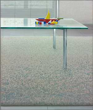 interieur-met-tafel-en-bauhaus-speelgoed-nr-1