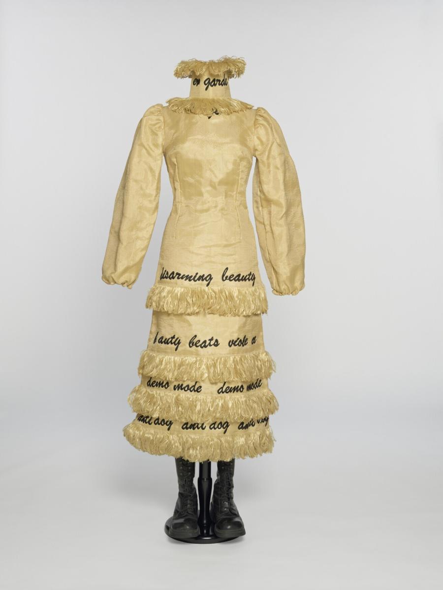 Anti_Dog Karen Park-Goude