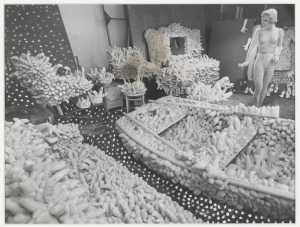 photograph-of-the-studio-of-yayoi-kusama-new-york-1963
