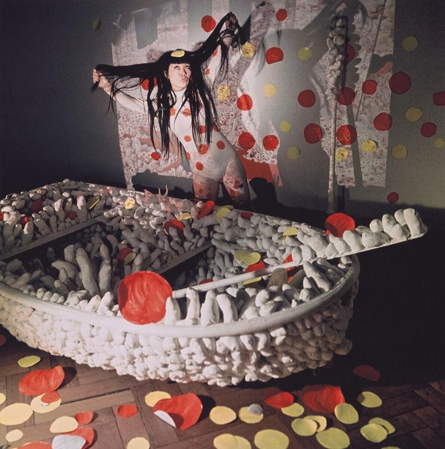 Performance Kusama (Stedelijk Museum, Amsterdam)