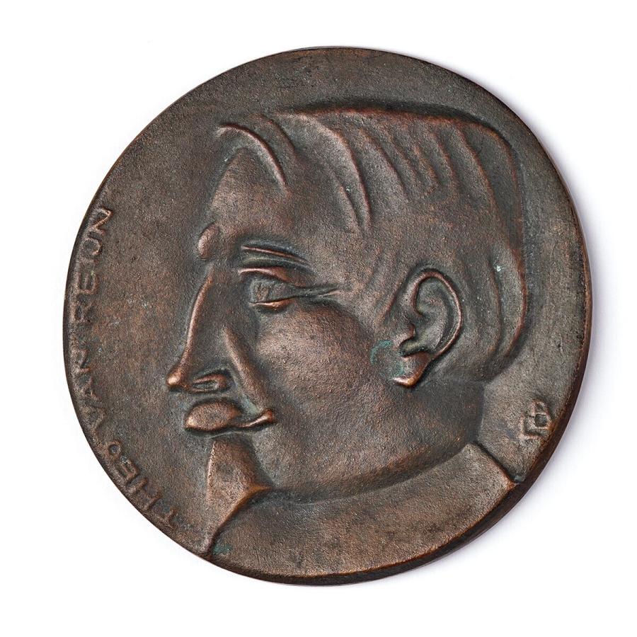 Portret Theo van Reijn