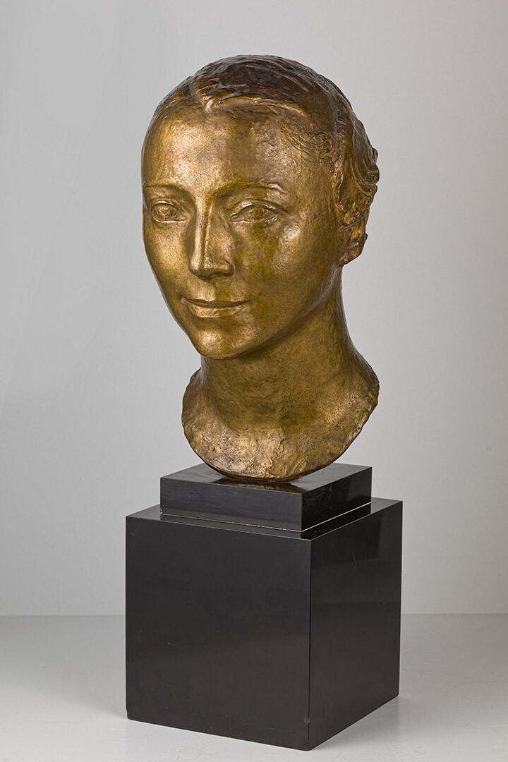 Portrait of Madame Charles Pomaret