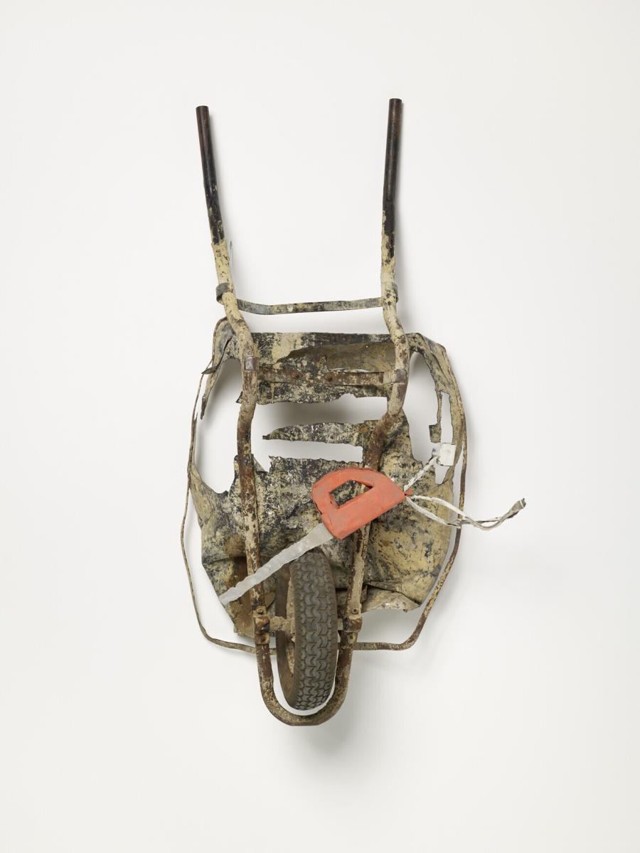 Wheelbarrow with electric carving knife