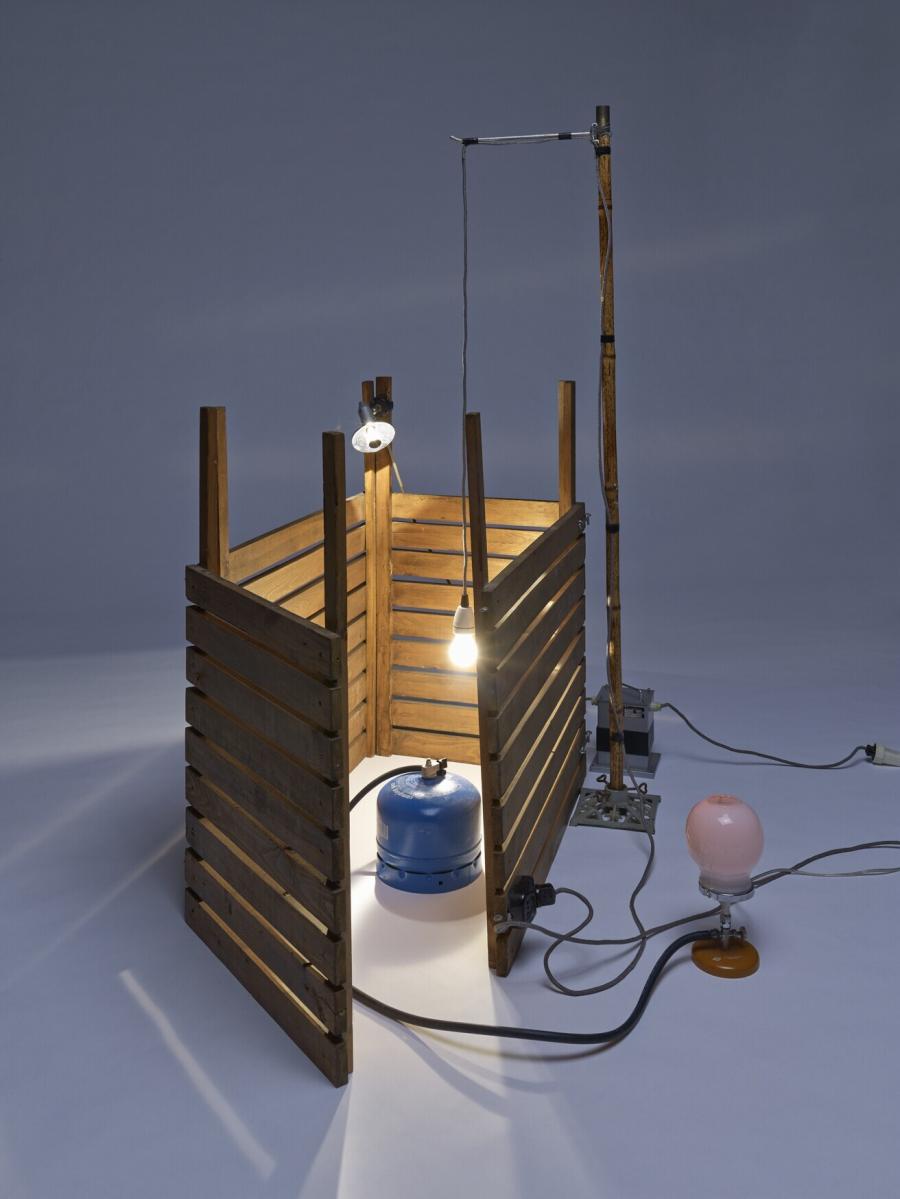 Tres qualitates lucis, in modo rustico californiae