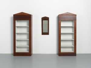 twee-boekenkasten-naar-antieke-spiegel