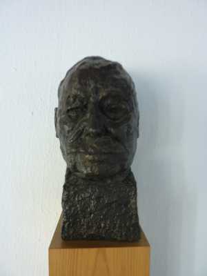 bust-of-willem-van-der-vorm