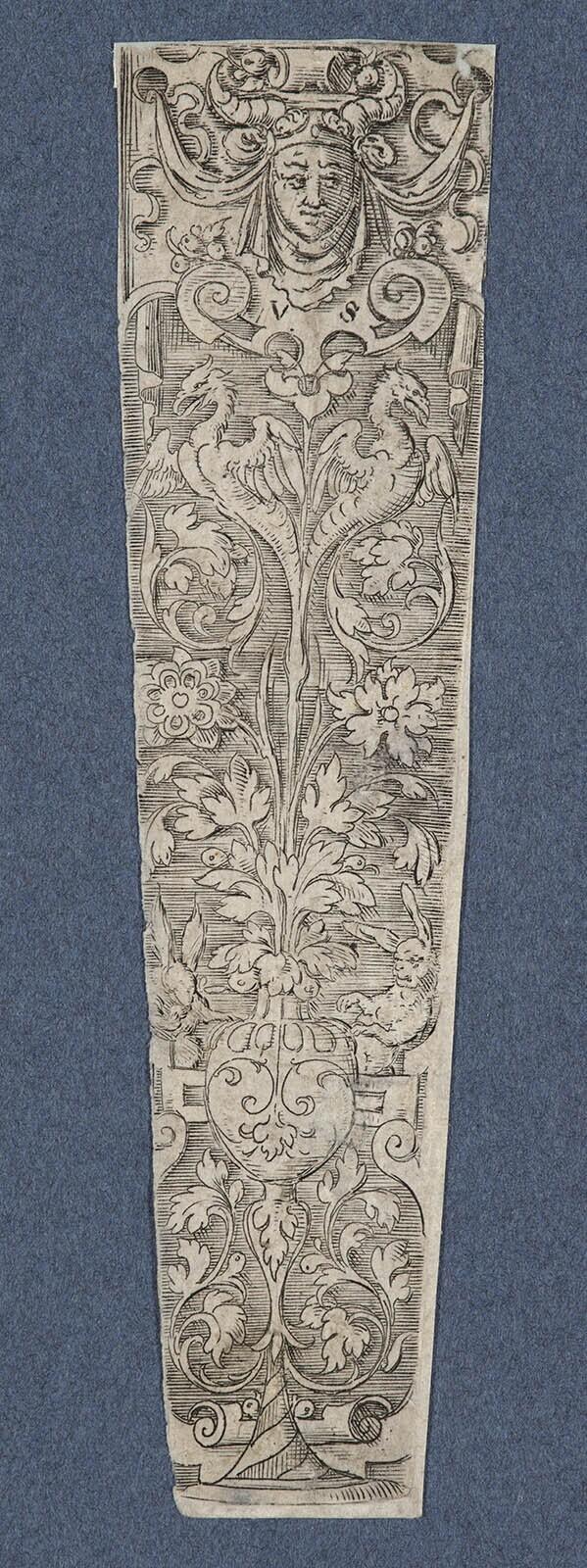 Dagger sheath with a horned woman's head