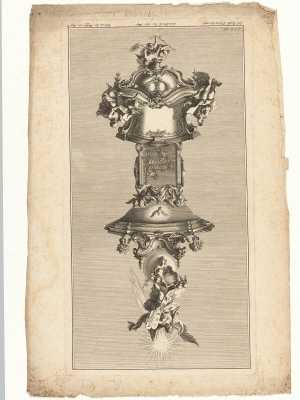 preekstoel-met-de-tafelen-der-tien-geboden