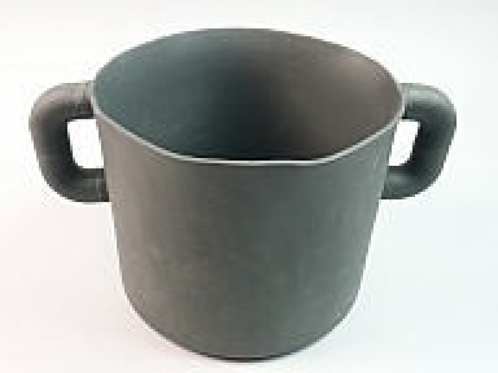 Ineke Hans, Black Gold - Originals, 1966, porselein, aankoop met de steun van Mondriaanfonds 2003