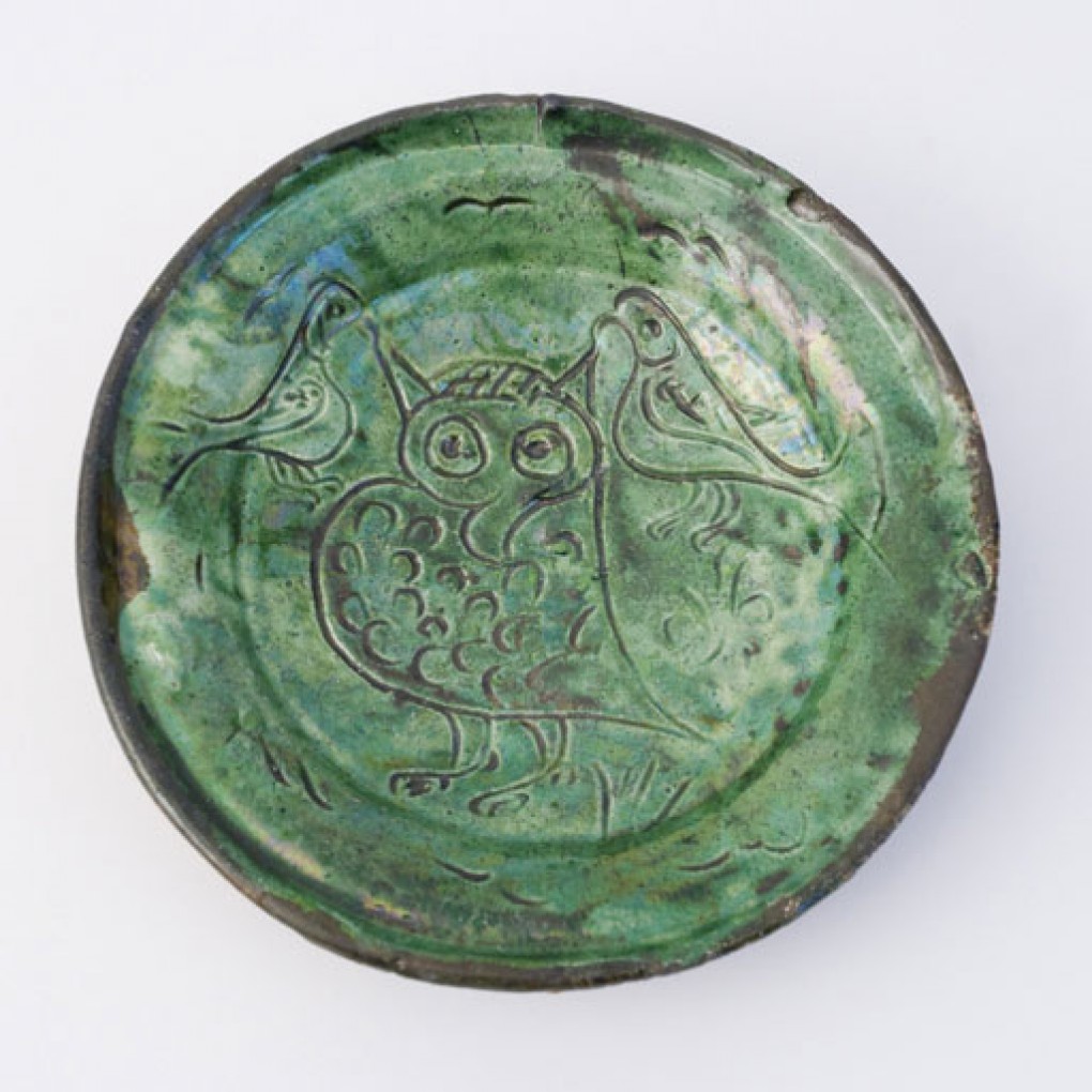 Anonymous, dish, 1575-1650, redware, green lead glaze, sgraffito, purchase 2004