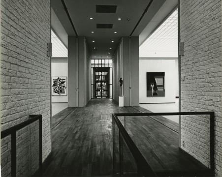 De door A. Bodon ontworpen nieuwbouw voor Museum Boijmans Van Beuningen, 1972