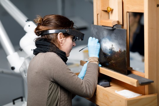 Restoration in Depot Boijmans van Beuningen in the run-up to 'À la campagne'. Photo: Aad Hoogendoorn