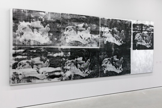 Andy Warhol, The Kiss (Bela Lugosi), 1963. © The Andy Warhol Foundation for the Visual Arts, Inc. c/o Pictoright Amsterdam 2024