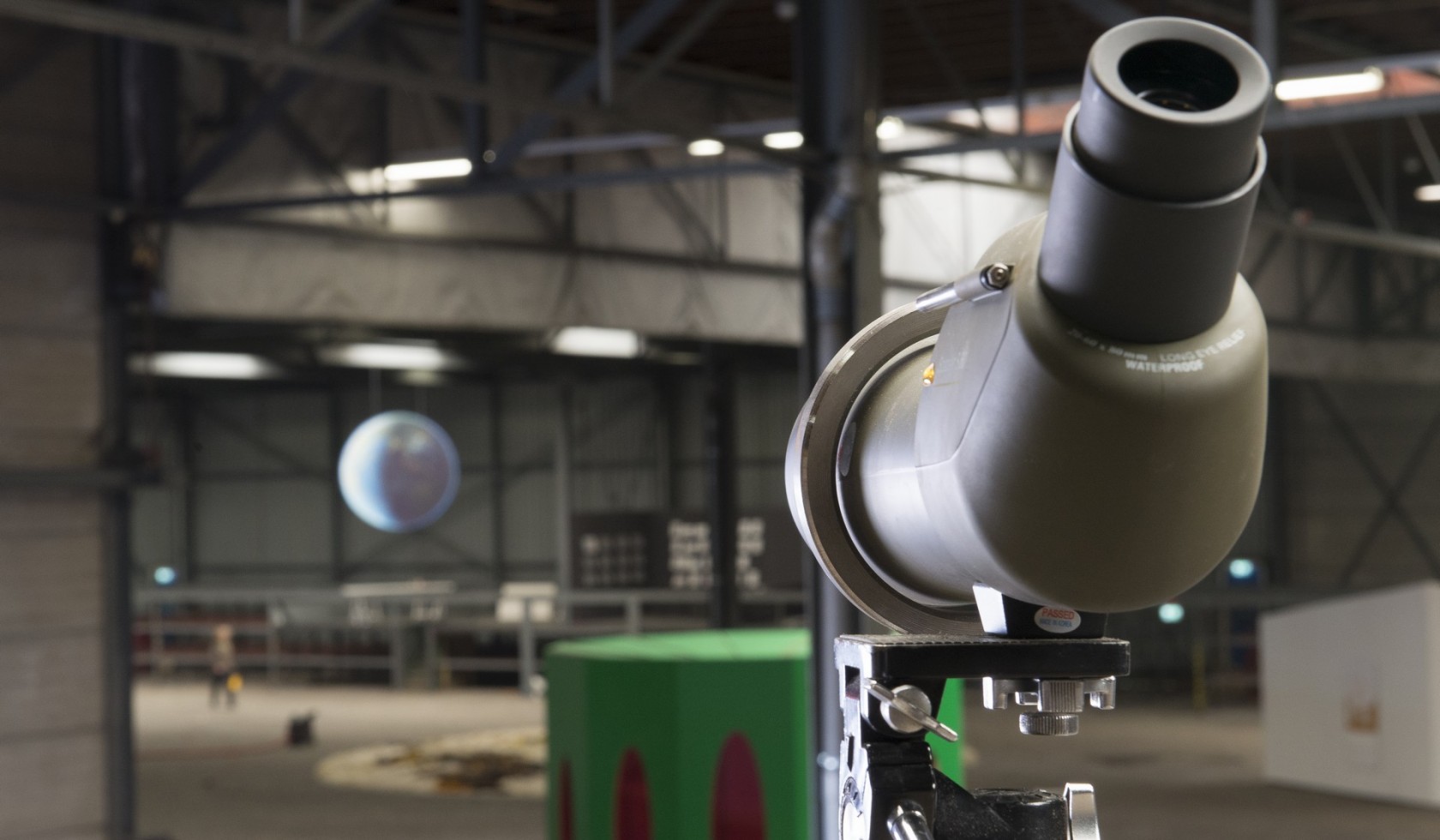 Verrekijker - fotograaf: Fleur Kooiman