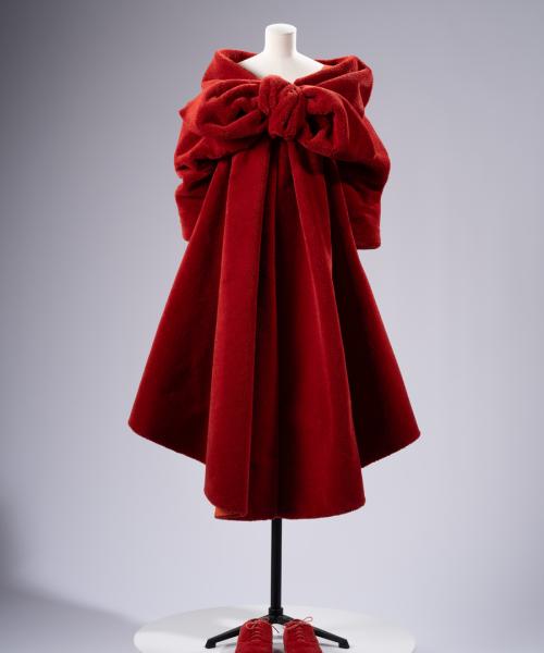 Viktor&Rolf Paris 1993 Look 17, Haute Couture Red Carpet Dressing, Collection 49, Fall/Winter 2014    Carpet (polyester and nylon), leather    Purchase with the support of: Han Nefkens Fashion on the Edge, 2014